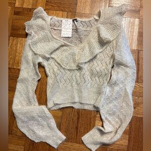FREE PEOPLE Cream V-Neck Sweater with Ruffle size xs new with tags